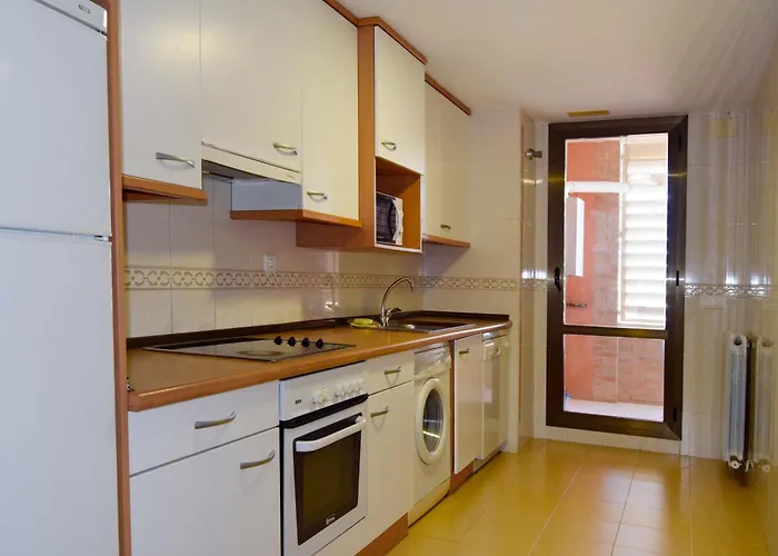 Apartman El Pilar 3000 *